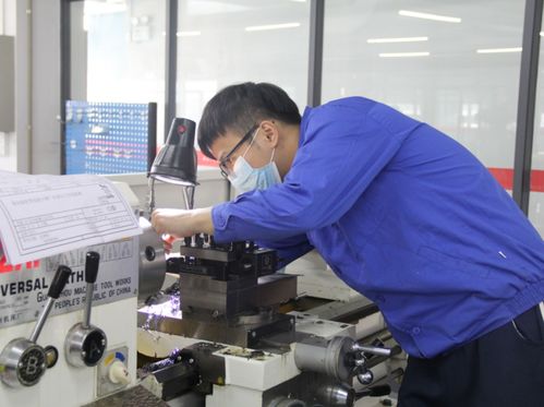 常被錯誤理解的三大專業 計算機專業會修電腦？機械工程很離譜？
